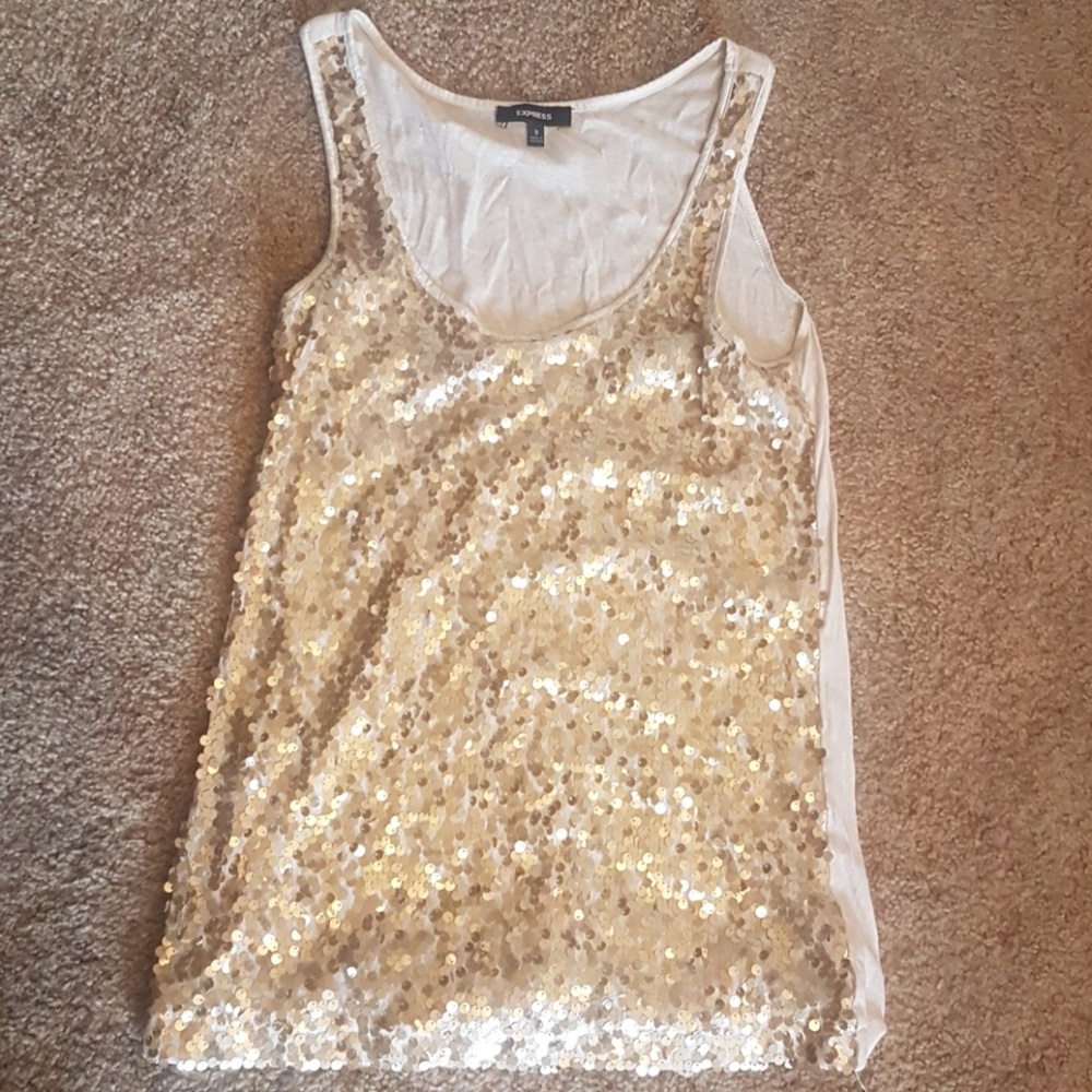 Sequin tank